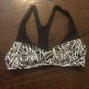 Lululemon swim bikini top 8